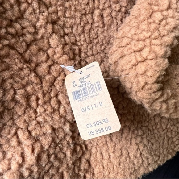 PINK VS Tan Sherpa Tote Bag - Picture 6 of 6